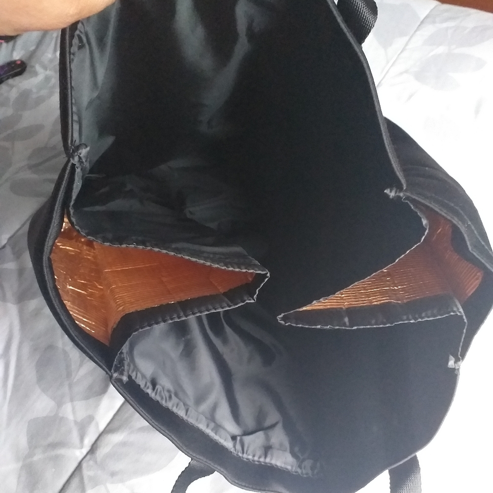 Victoria's Secret cooler tote - Picture 2 of 2